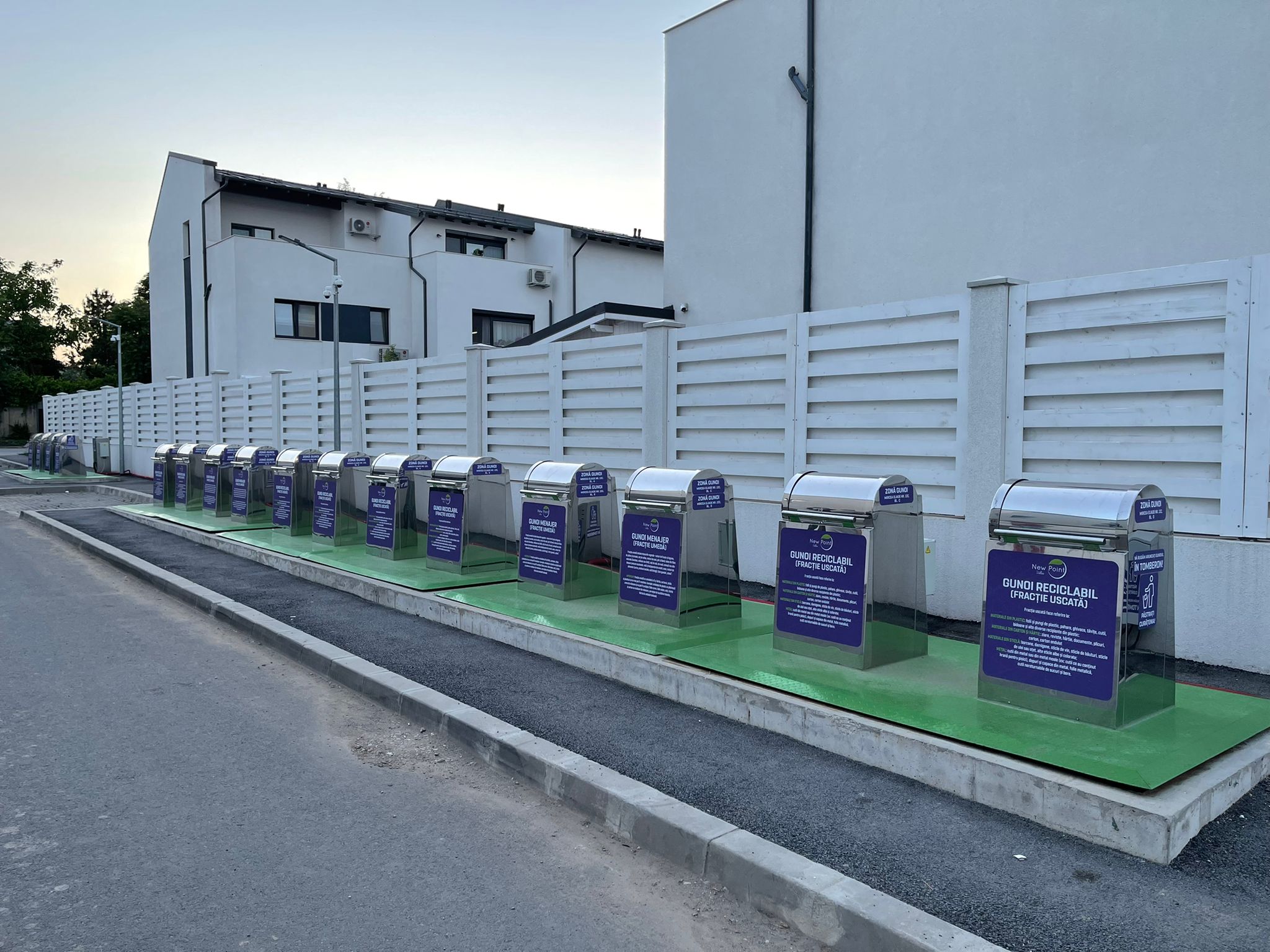 Zona de colectare deșeuri New Point Villas